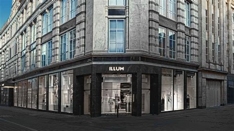 illum stores.